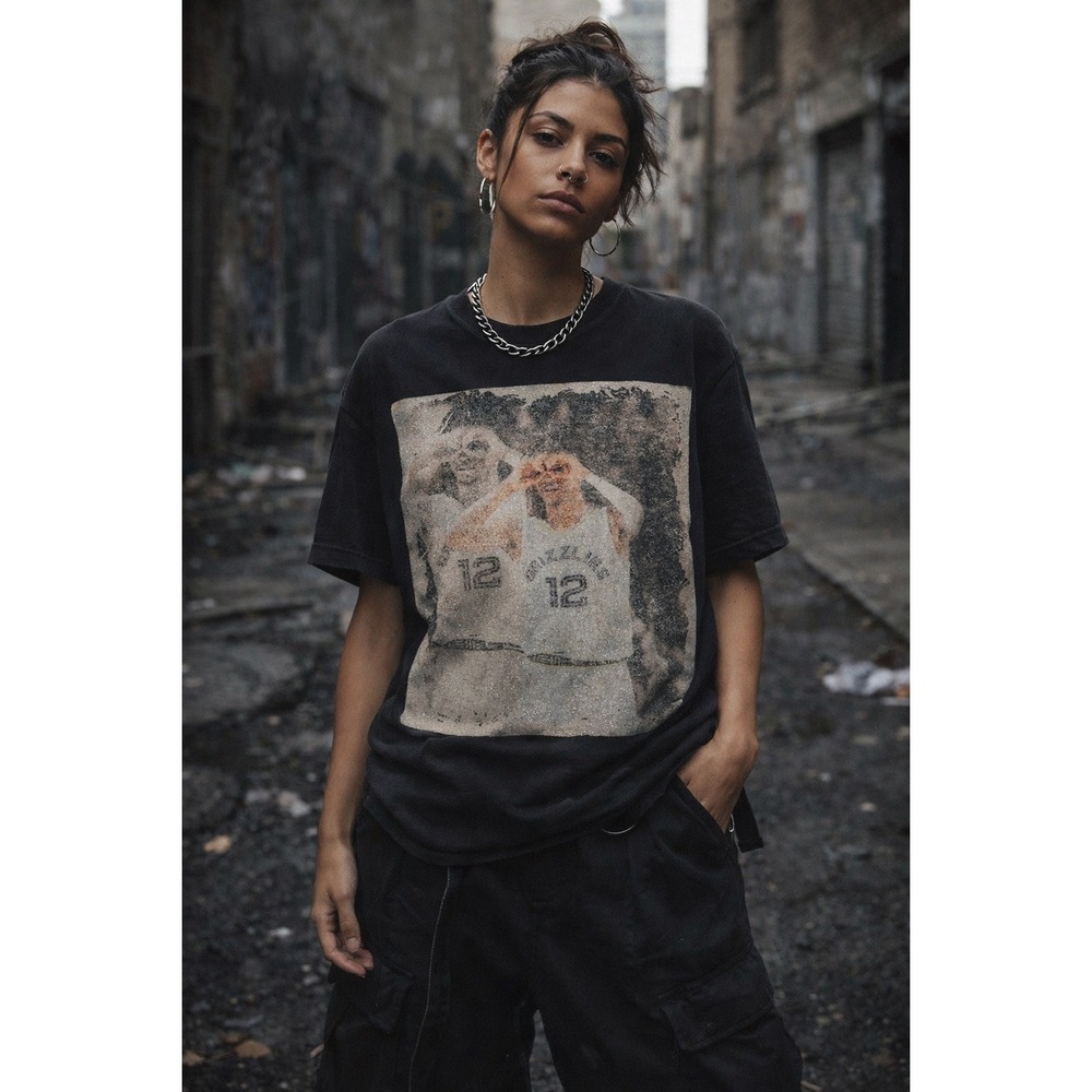 Ja Morant Memphis Grizzlies Glitter Graphic‎ Tee Faded Black Streetwear Grunge